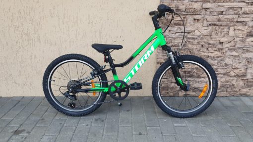 Storm Racer 6s 20 green:black
