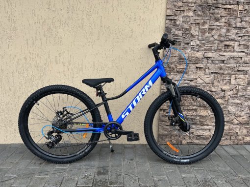 Storm Racer MD 24 blue:black - 1